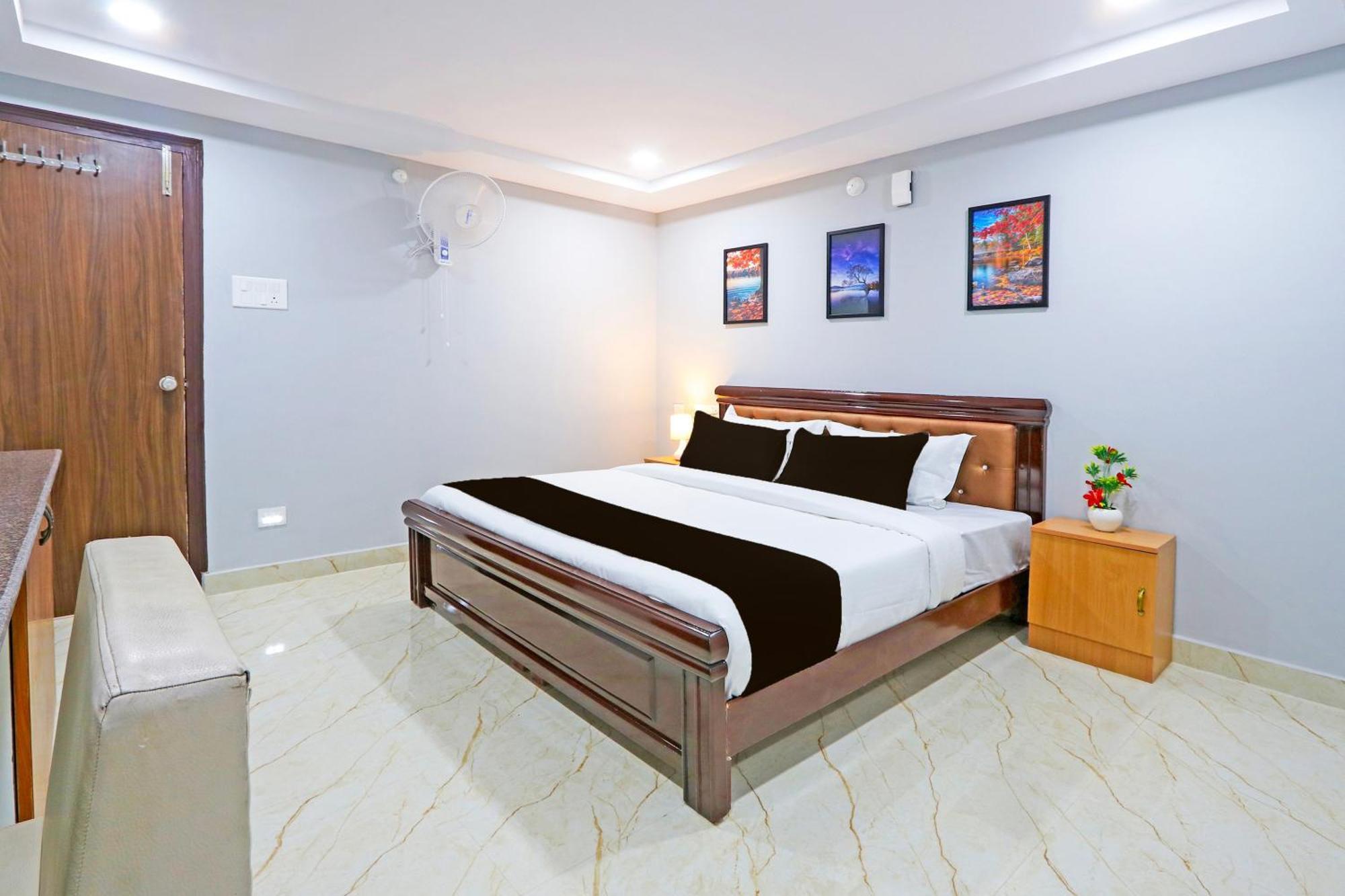Super Townhouse Qualia Elite S R Nagar Hyderabad Exterior foto